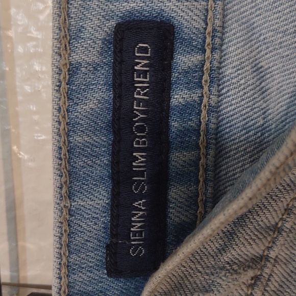 USED LUCKY BRAND JEANS SIENNA SLIM BOYFRIEND LIGHT DENIM SIZE 4 - Picture 3 of 12